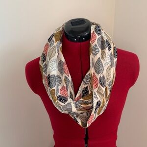Leaf Patterned Infinity Scarf